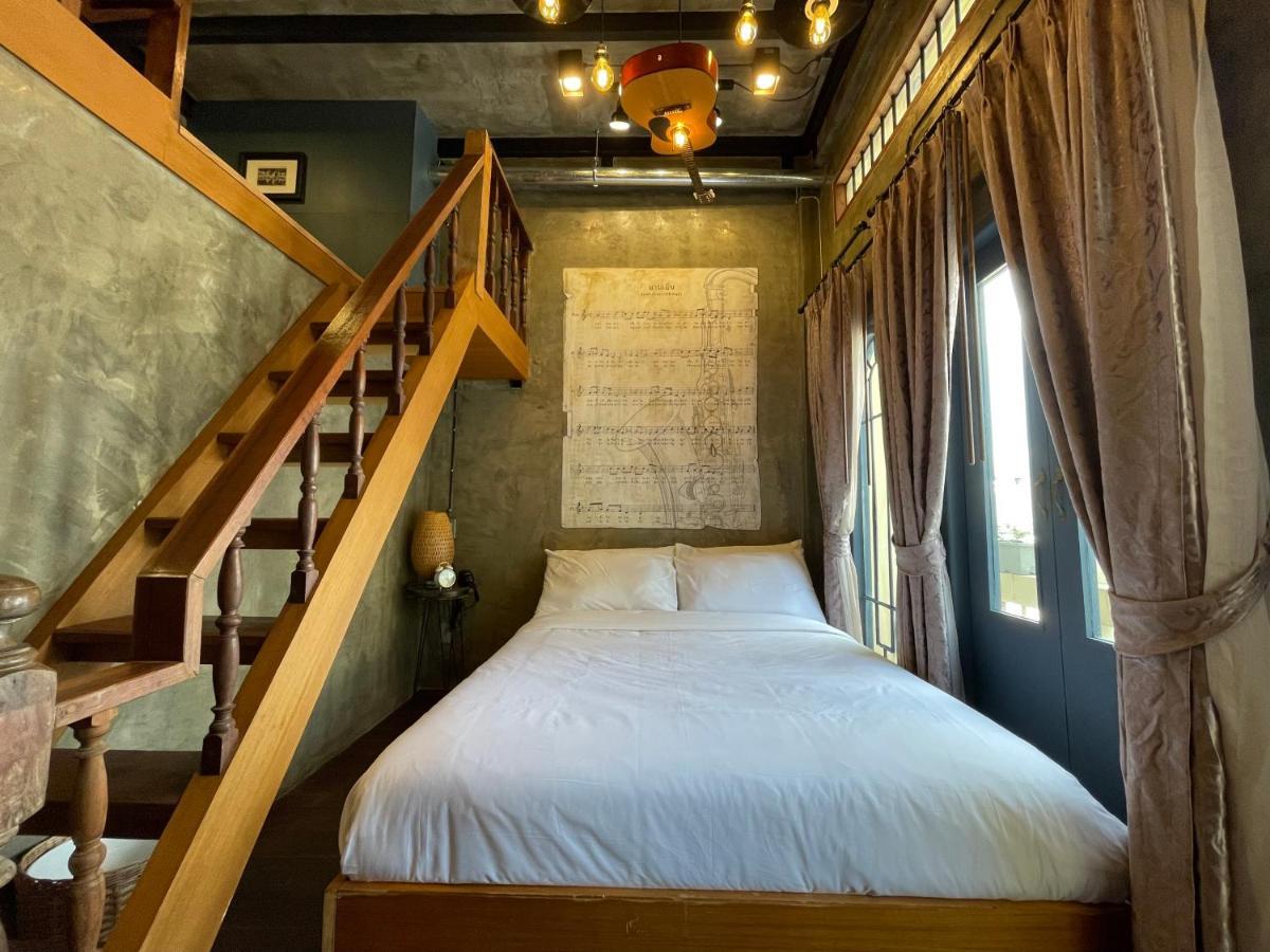 Central Old Town Cottage 曼谷 外观 照片