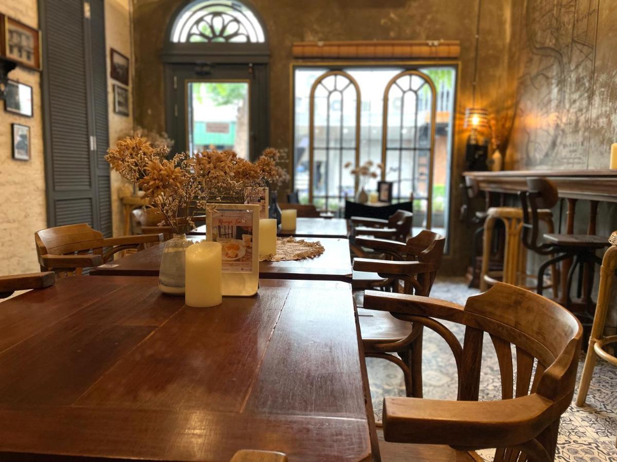 Central Old Town Cottage 曼谷 外观 照片